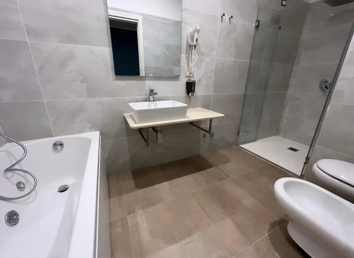 Avio Suite Naples Guest house